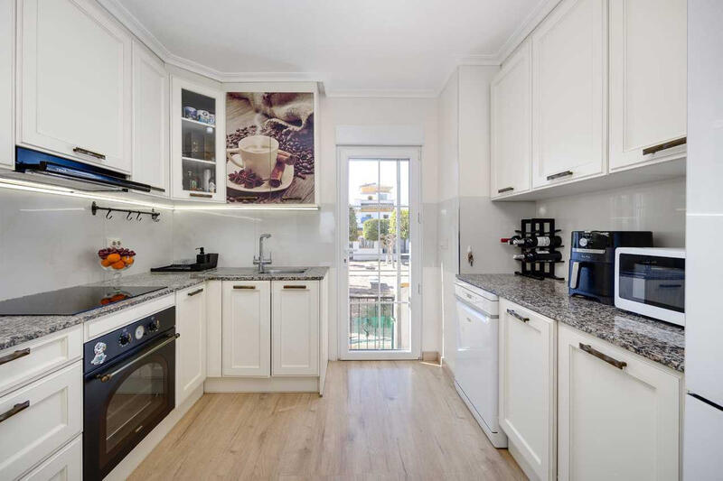 3 Cuarto Adosado en venta