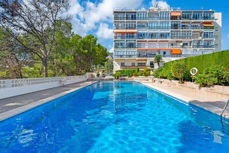 2 bedroom Apartment for sale