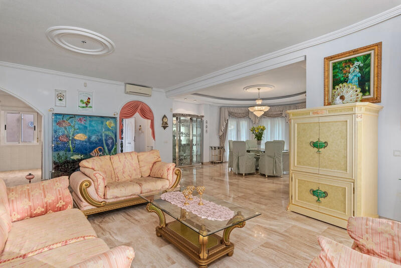 5 soverom Villa til salgs