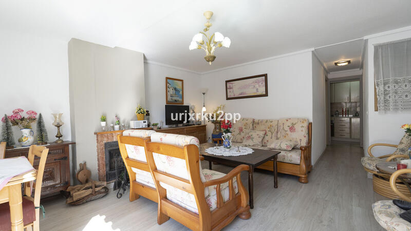 3 спальная комната городская тюрьма продается