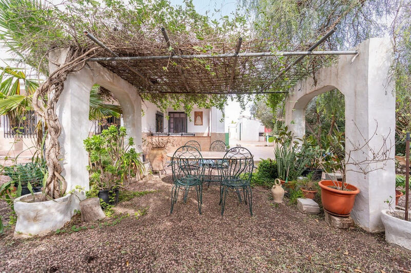 3 chambre Auberge à vendre