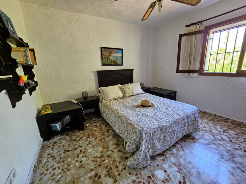 6 Cuarto Villa en venta