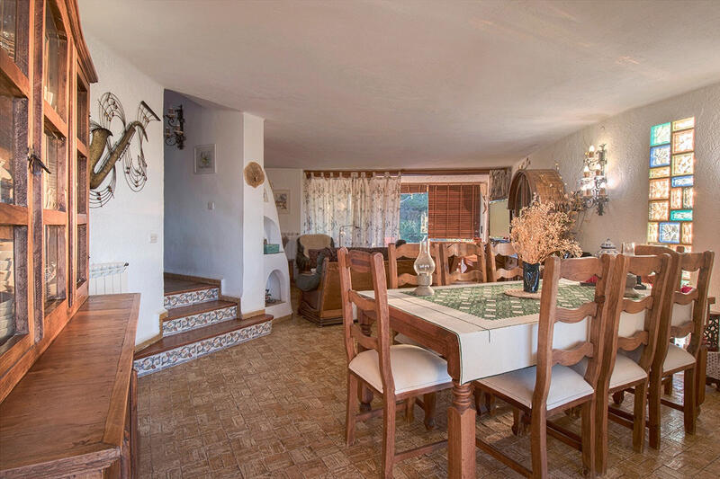 6 soverom Villa til salgs