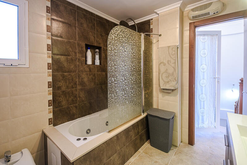 4 chambre Villa à vendre