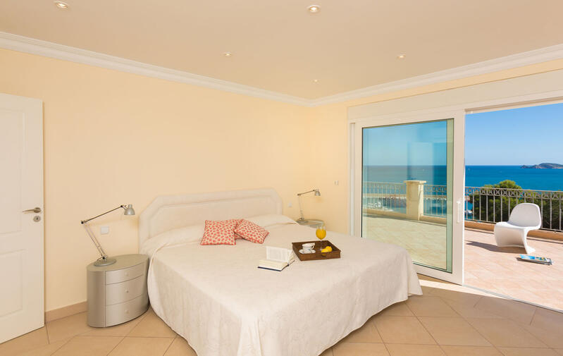 7 sovrum Villa till salu