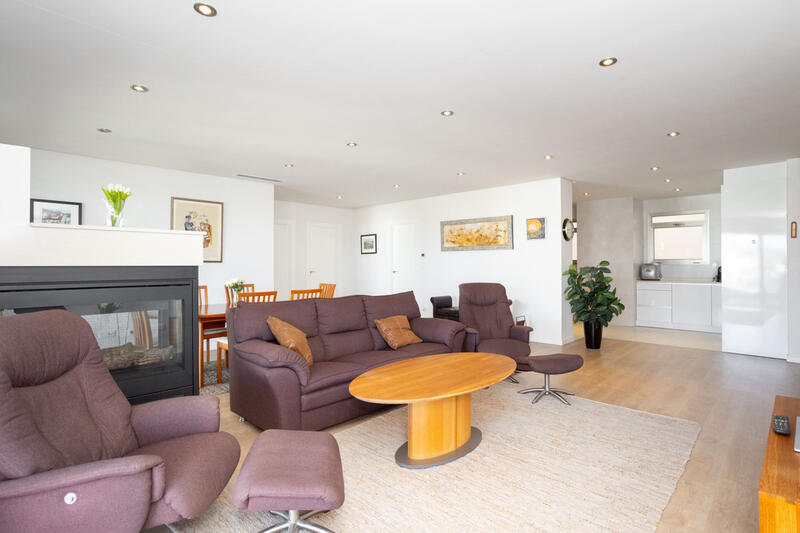 4 bedroom Apartment for sale