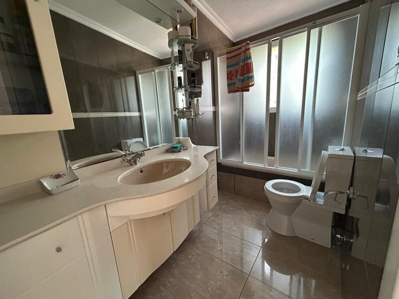 6 chambre Villa à vendre