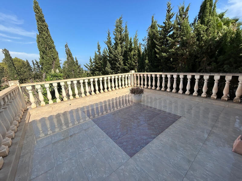 6 chambre Villa à vendre