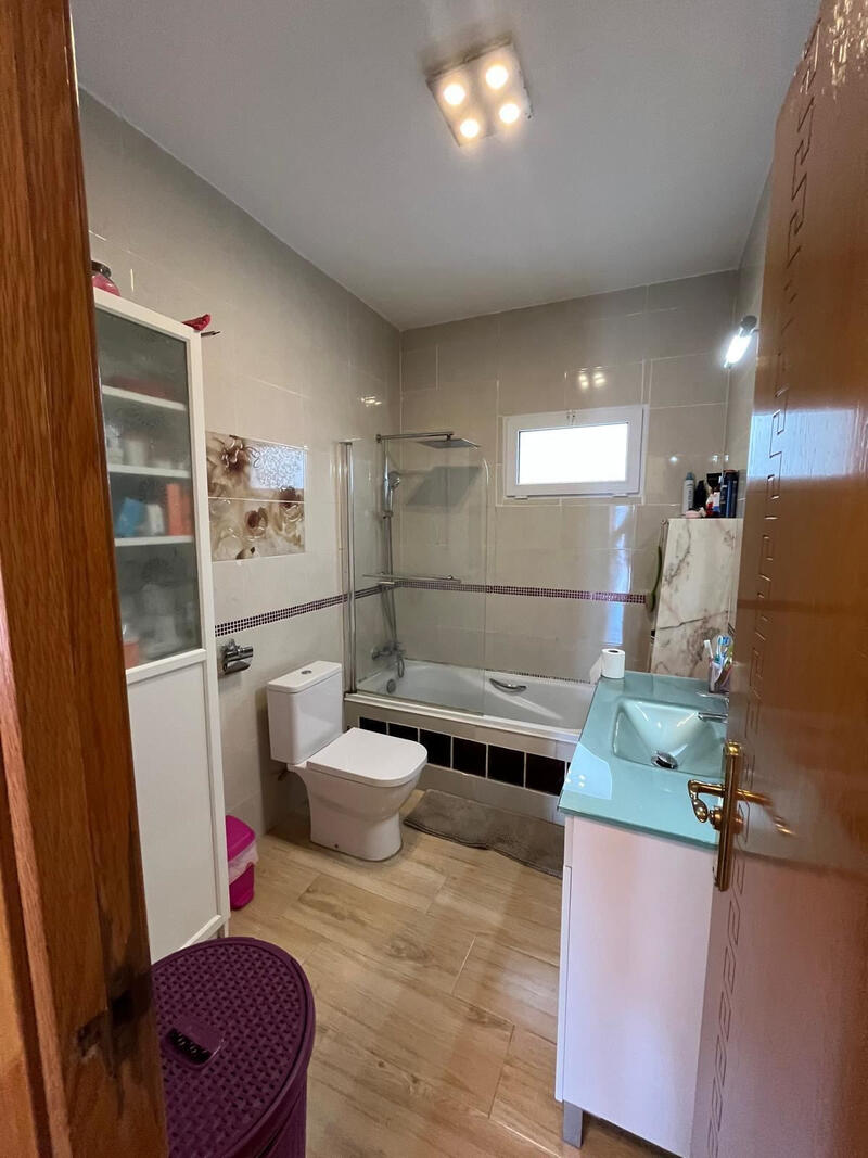 4 bedroom Villa for sale