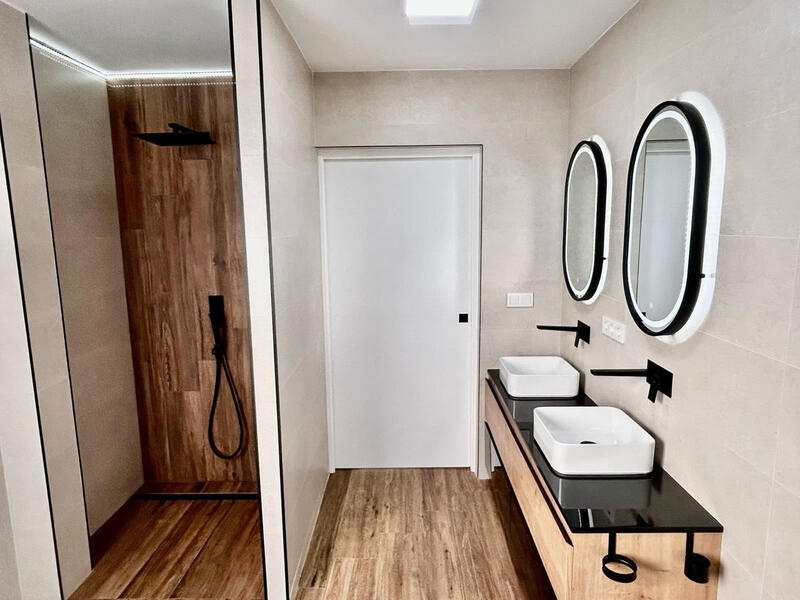 1 slaapkamer Appartement Te koop