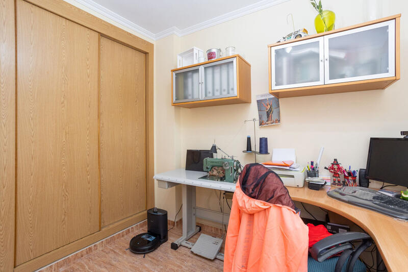 4 Cuarto Adosado en venta