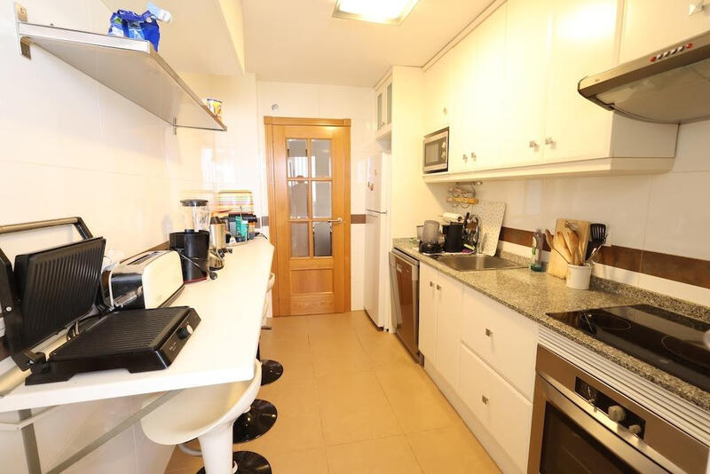 3 bedroom Apartment for sale