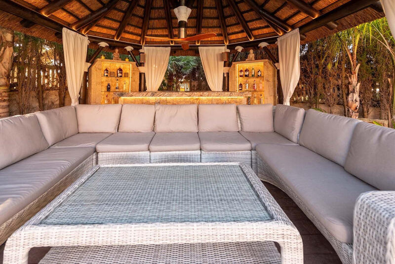 4 Schlafzimmer Villa zu verkaufen