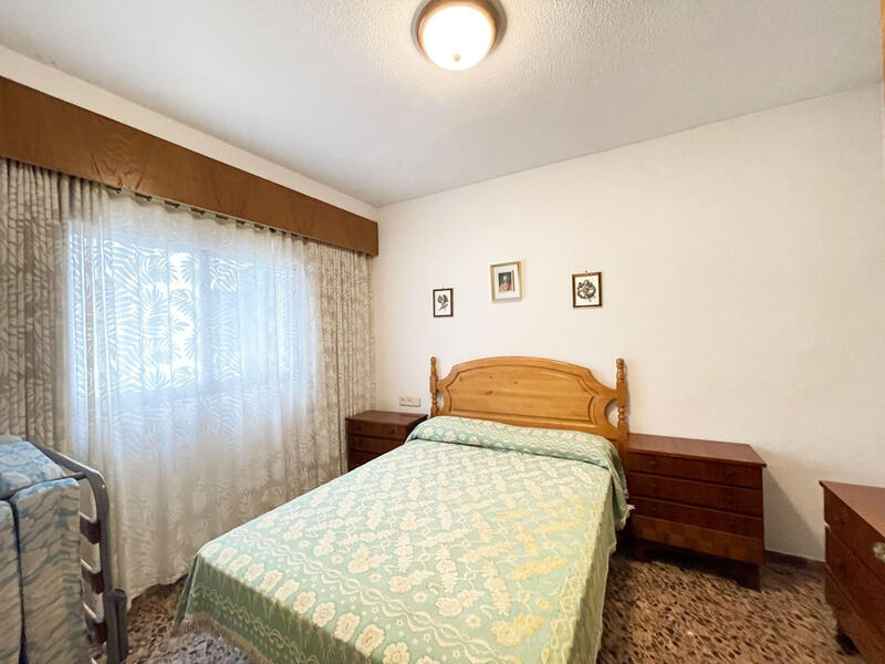 4 bedroom Apartment for sale