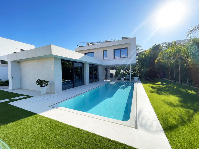 2 bedroom Villa for sale