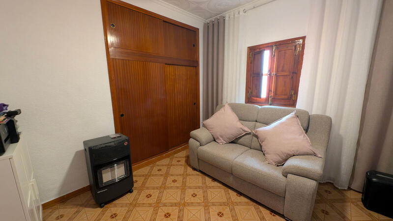 3 bedroom Country House for sale