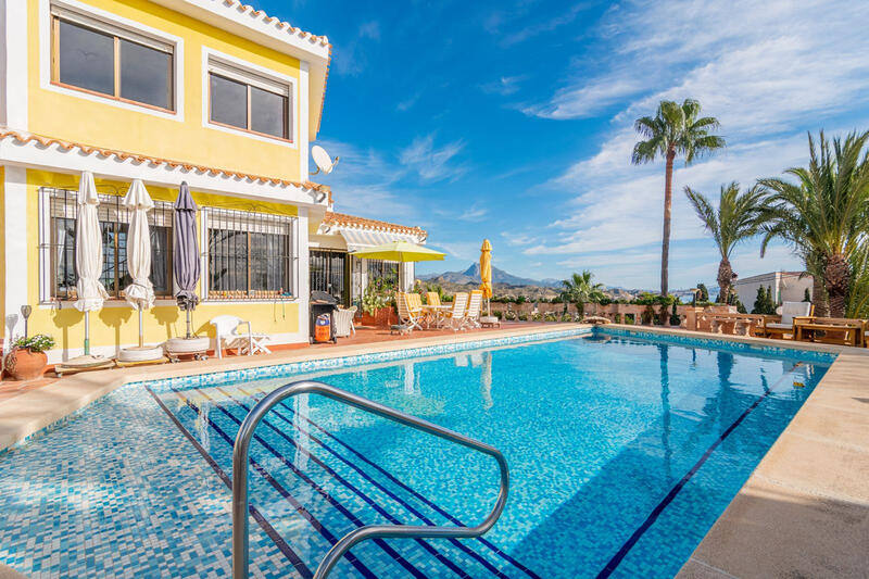 5 chambre Villa à vendre