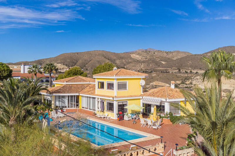 5 chambre Villa à vendre