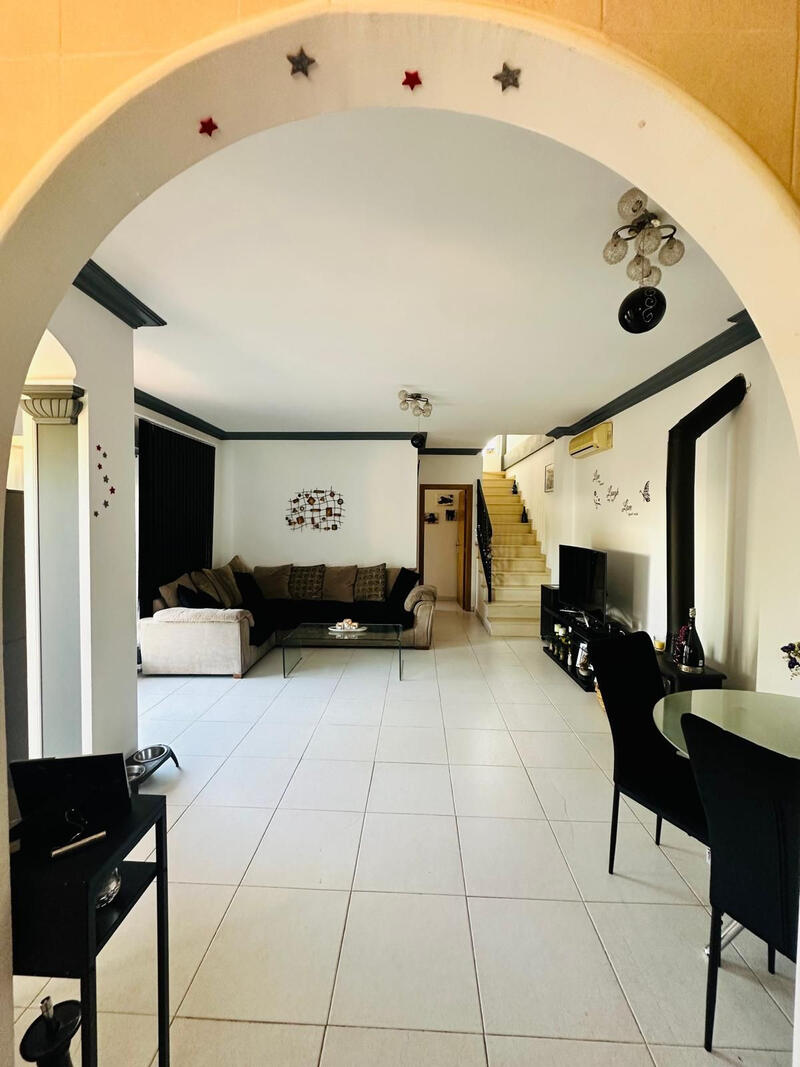 3 Schlafzimmer Villa zu verkaufen