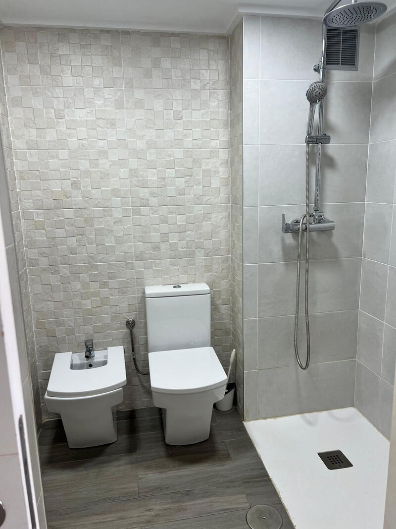 4 slaapkamer Appartement Te koop