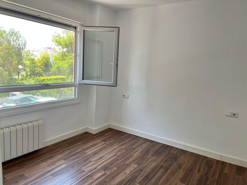 4 slaapkamer Appartement Te koop