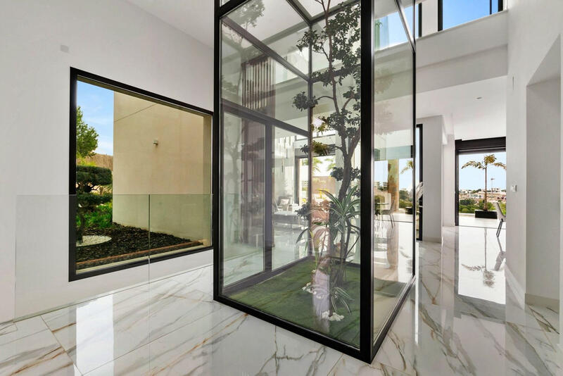 4 bedroom Villa for sale