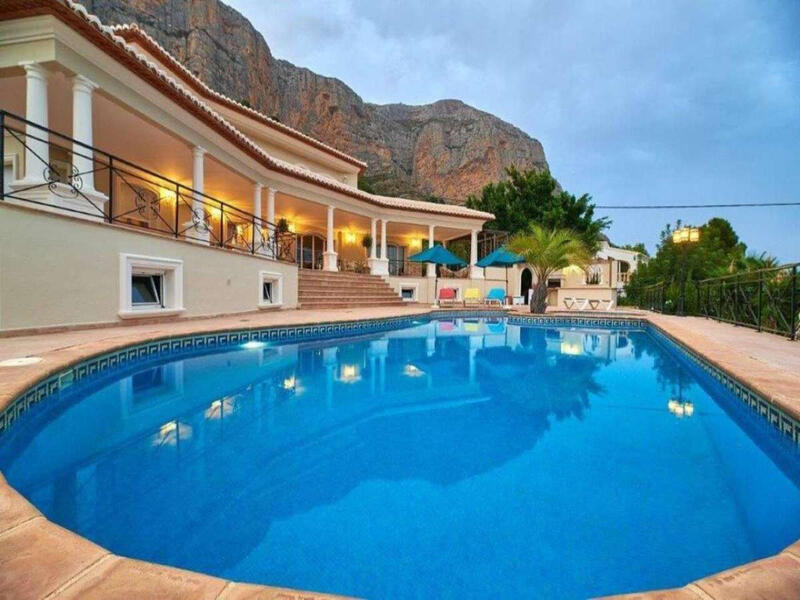 Villa till salu i Javea, Alicante