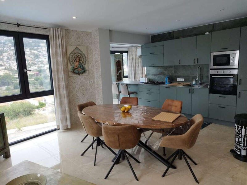 5 bedroom Villa for sale