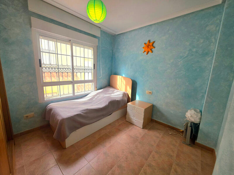 4 Cuarto Adosado en venta