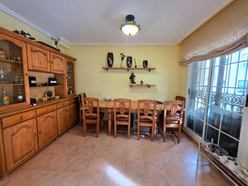 4 Cuarto Adosado en venta