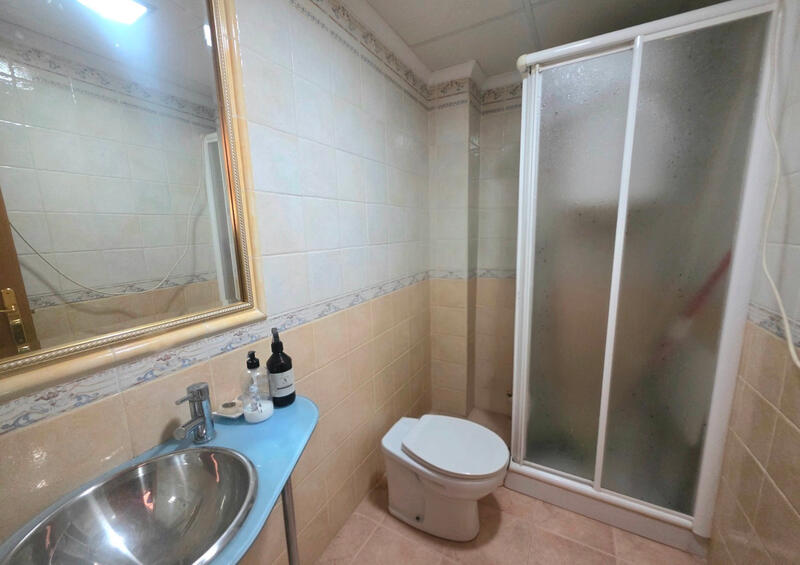 4 Cuarto Adosado en venta