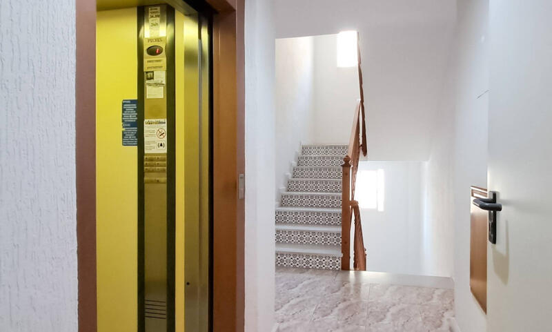 2 slaapkamer Appartement Te koop