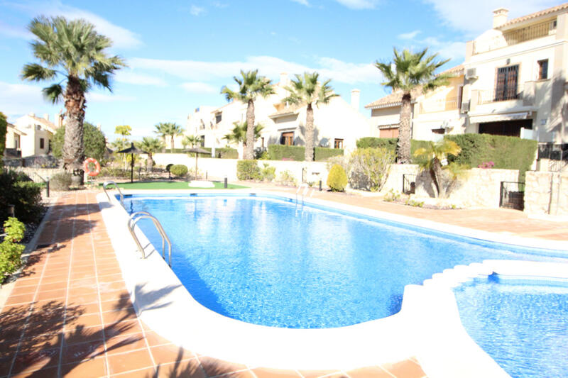 Apartamento en venta en Algorfa, Alicante