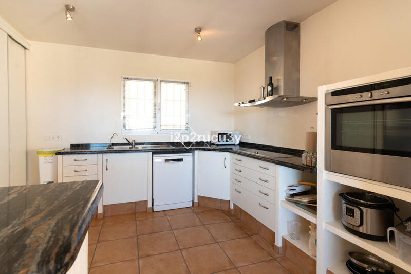 5 Schlafzimmer Villa zu verkaufen