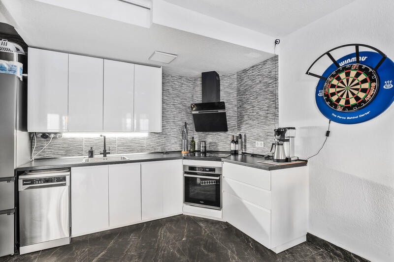 2 bedroom Townhouse for sale