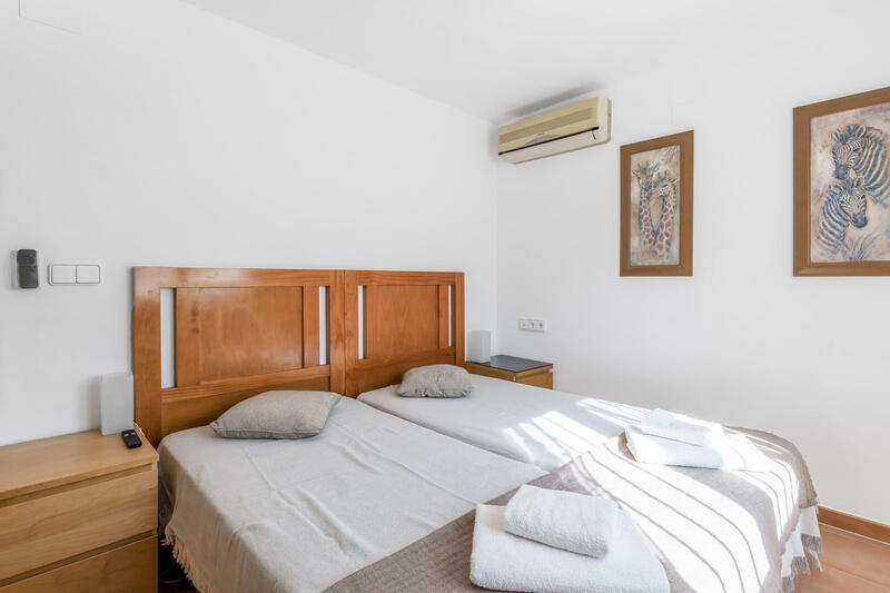 8 sovrum Villa till salu