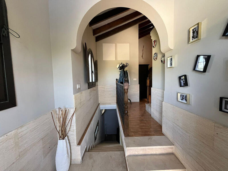 6 chambre Villa à vendre