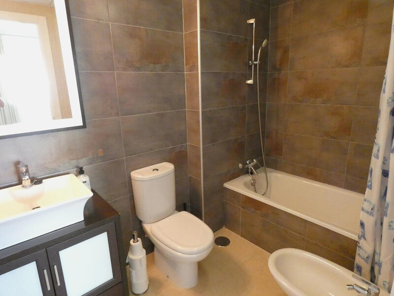 4 bedroom Apartment for sale