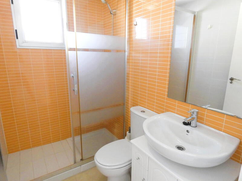 4 bedroom Apartment for sale