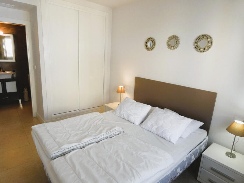 4 bedroom Apartment for sale