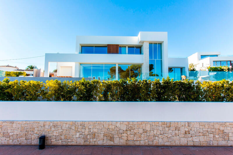 4 bedroom Villa for sale