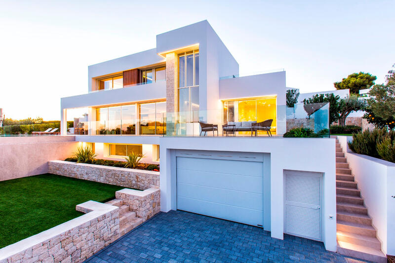 4 bedroom Villa for sale