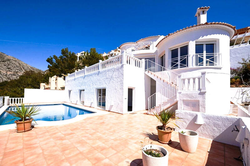 Villa en venta en Altea, Alicante