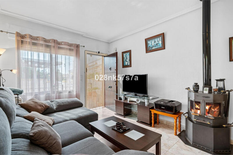 3 bedroom Townhouse for sale