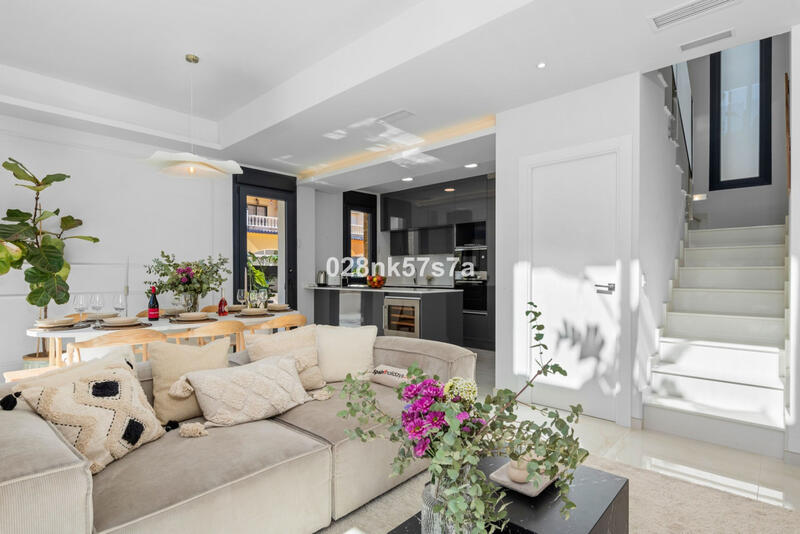 4 bedroom Villa for sale