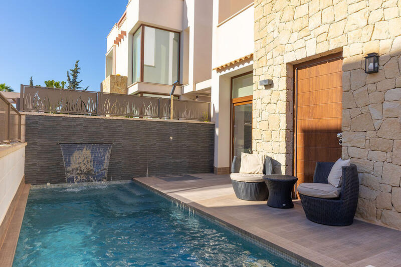 3 slaapkamer Villa Te koop