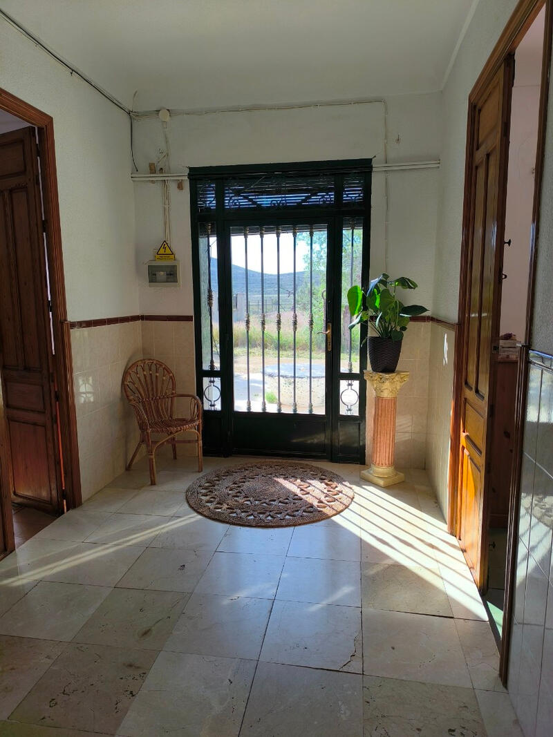 5 bedroom Villa for sale