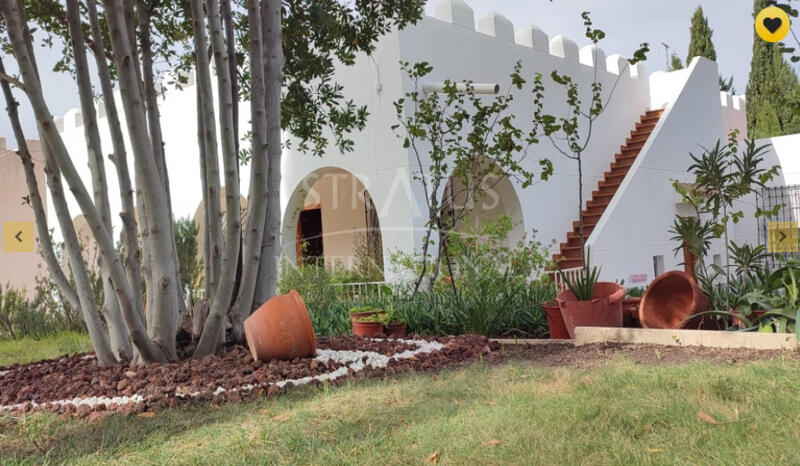 Villa till salu i Sax, Alicante