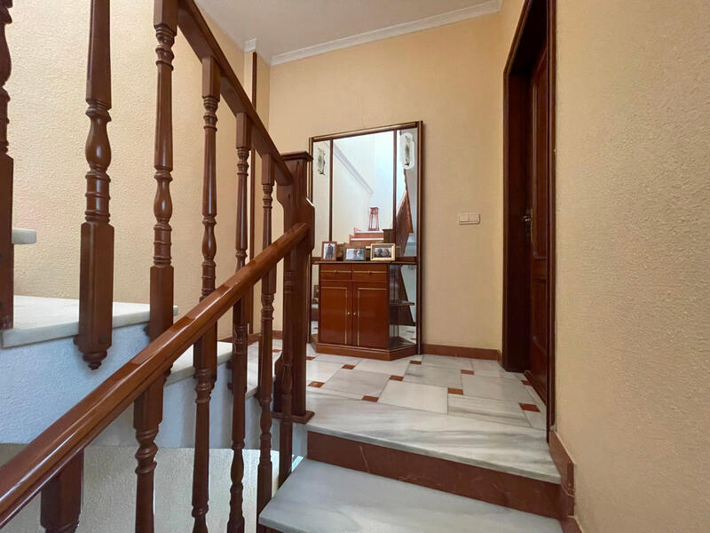 5 slaapkamer Villa Te koop