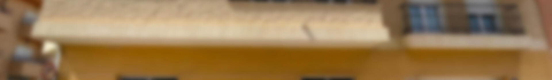 5 спальная комната городская тюрьма продается